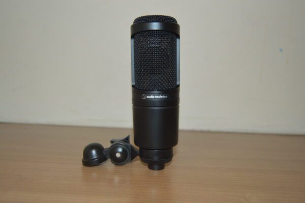 Audio Technica AT2020 XLR Condenser MicrophoneDSC 0358
