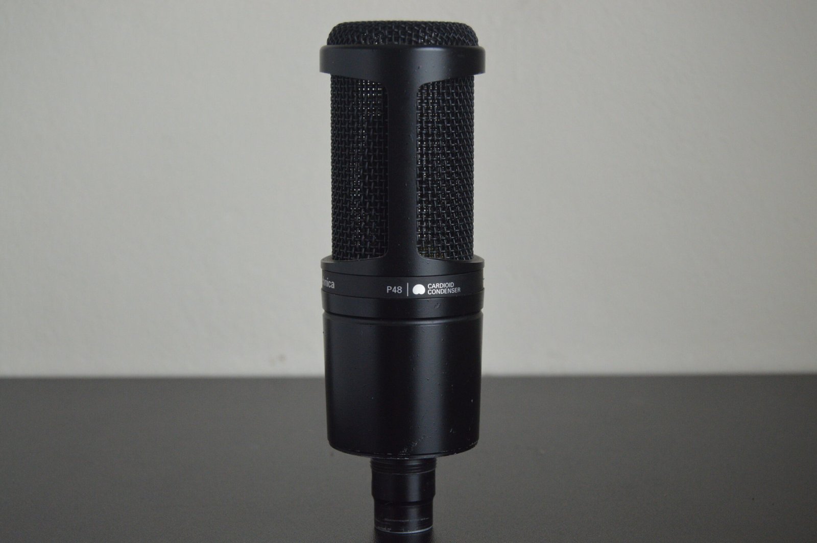 Audio-Technica AT2020 XLR Condenser Microphone (Used) 4 Audio-Technica AT2020 XLR Condenser Microphone (Used) - Image 4