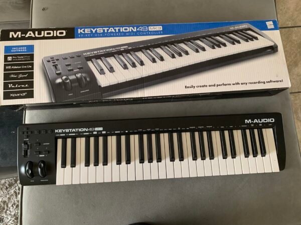 m audio keystation 49img 0025 scaled e1761560303141