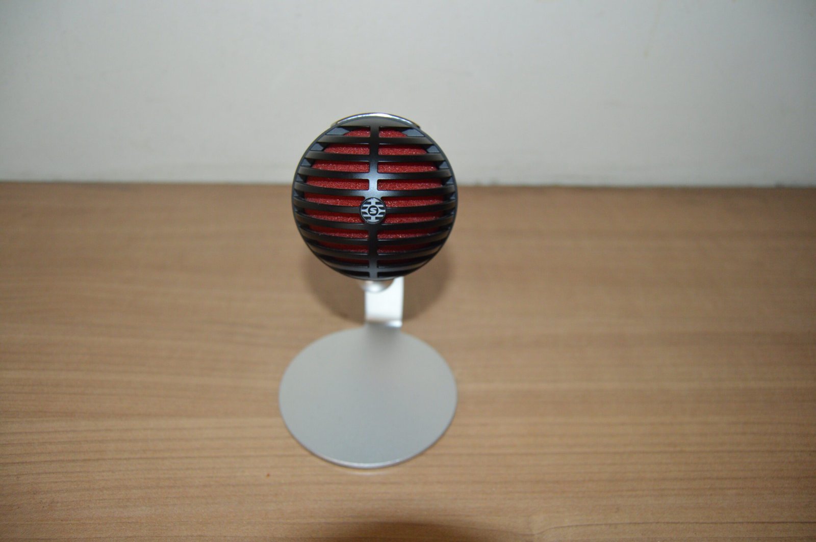 Shure MV5 Digital Condenser Microphone (Pre-Owned) 1 dsc 0329 scaled