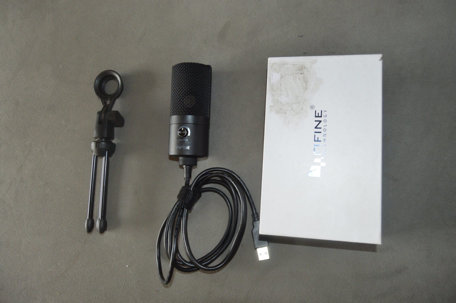 FIFINE K669 USB Microphone with Volume Dial – (Pre-Owned) 3 fifine k669 usb microphone with volume dial pre owned 7 scaled