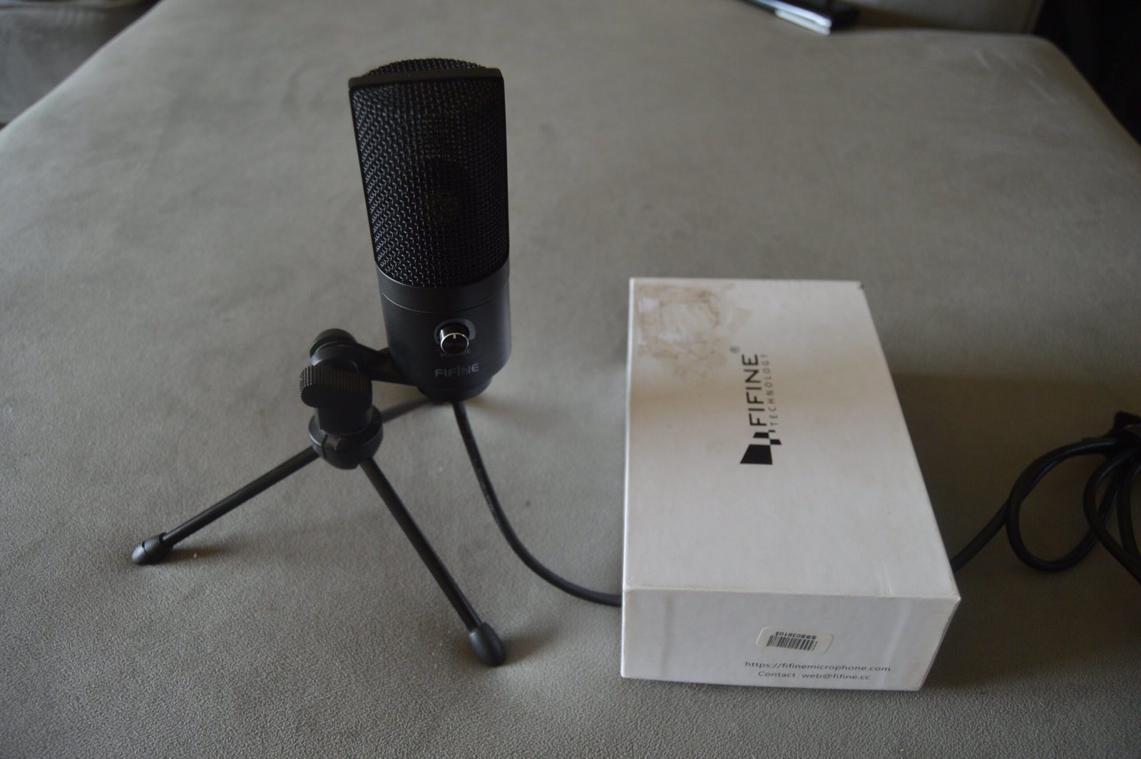 FIFINE K669 USB Microphone with Volume Dial – (Pre-Owned) 8 fifine k669 usb microphone with volume dial pre owned scaled