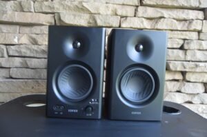 🎧 Edifier MR4 Studio Monitors — Full Review (Looks, Sound, Features & Value)