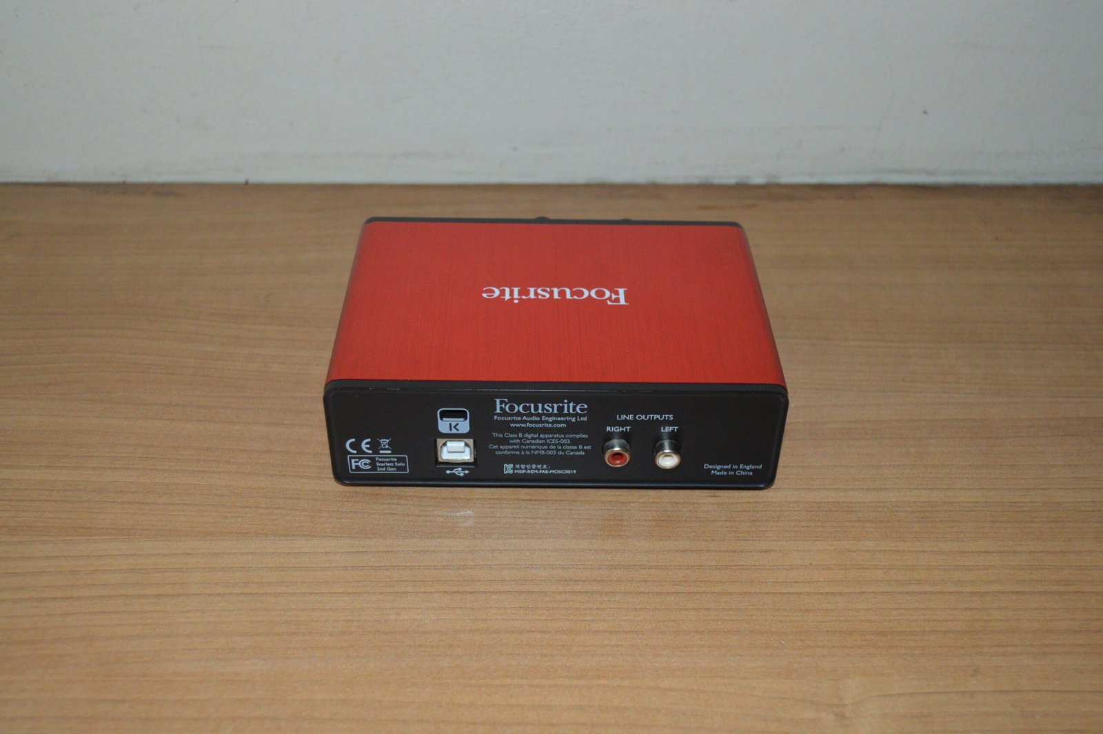 Focusrite Scarlett Solo 2nd Gen USB Audio Interface (Pre-Owned) 4 Focusrite Scarlett Solo 2nd Gen USB Audio Interface (Pre-Owned) - Image 4