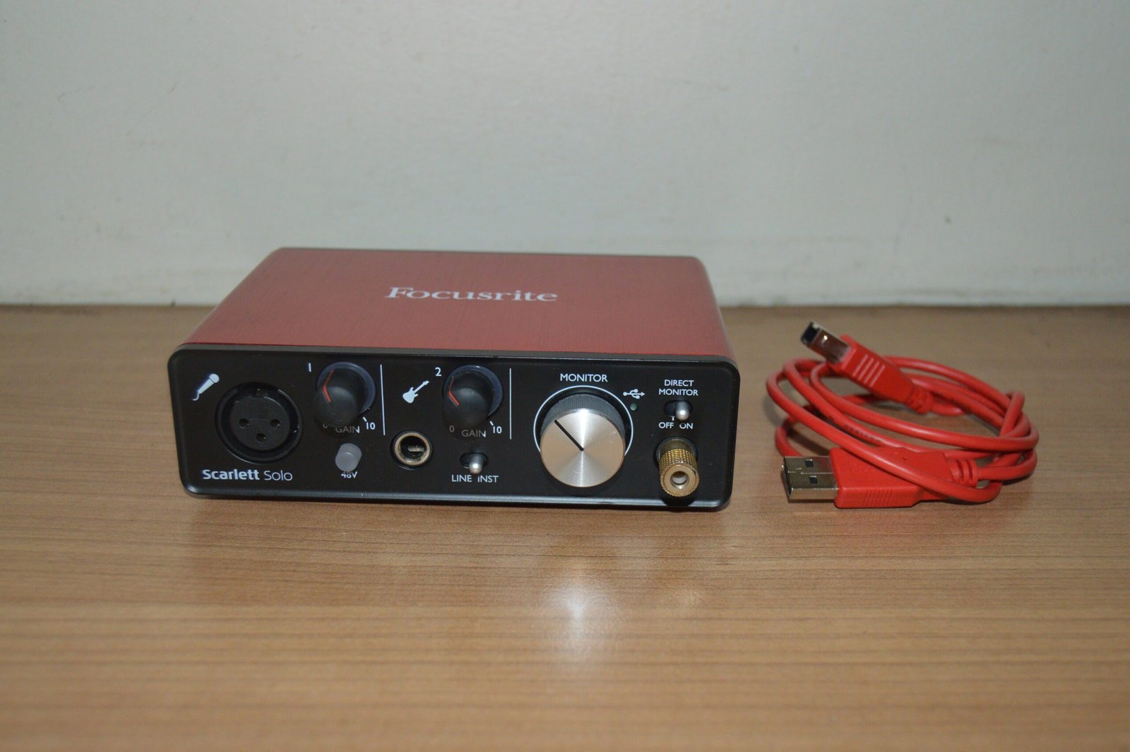 Focusrite Scarlett Solo 2nd Gen USB Audio Interface (Pre-Owned) 6 Focusrite Scarlett Solo 2nd Gen USB Audio Interface (Pre-Owned) - Image 6
