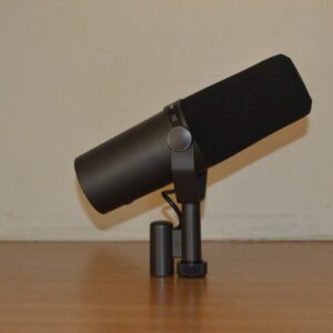 Shure SM7 Original Studio & Broadcast Microphone – Pre-Owned