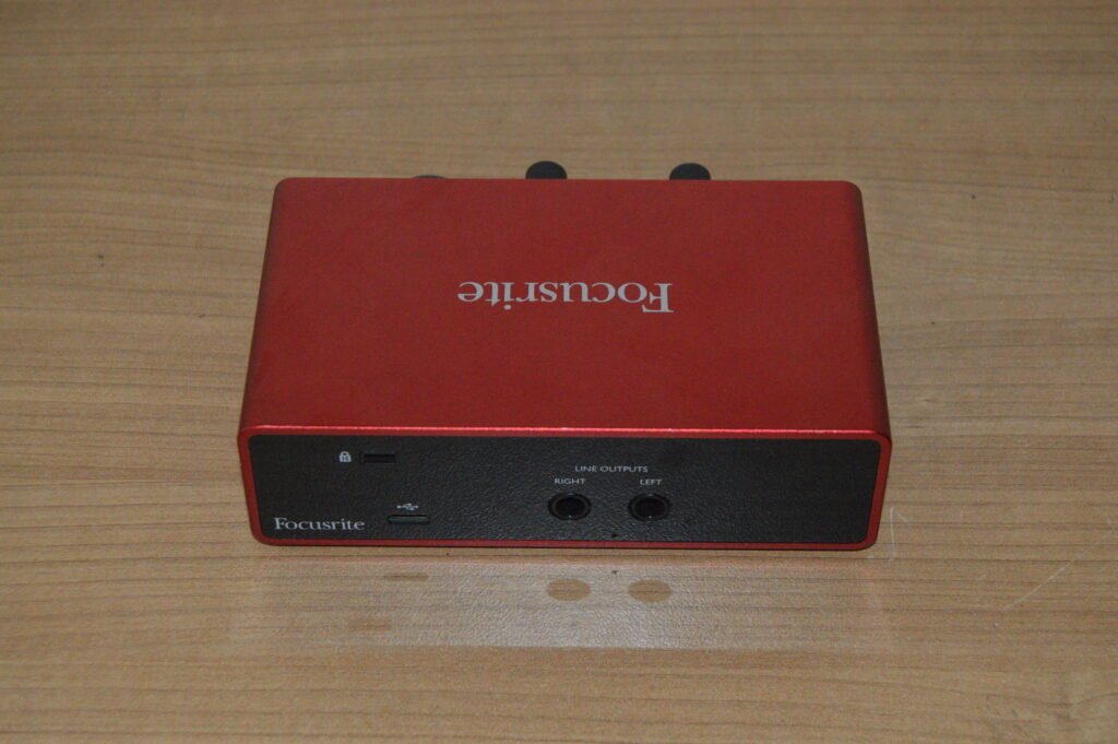 Focusrite Solo 3rd Gen 9