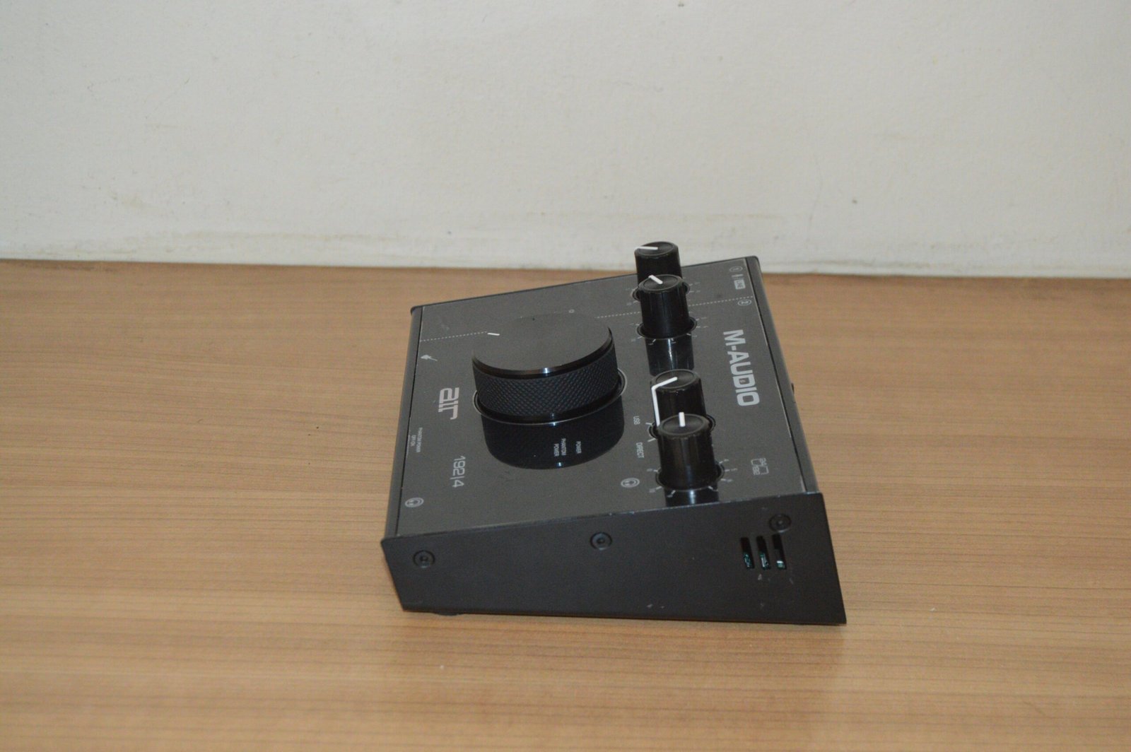 M-Audio AIR 192|4 USB Audio Interface — (Used) 3 M-Audio AIR 192|4 USB Audio Interface — (Used) - Image 3