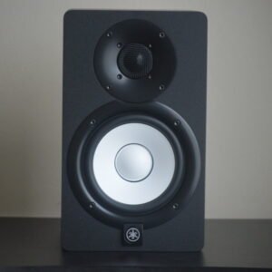 Home 4 Yamaha HS5 Studio Monitor (Single) – Open Box / Like New