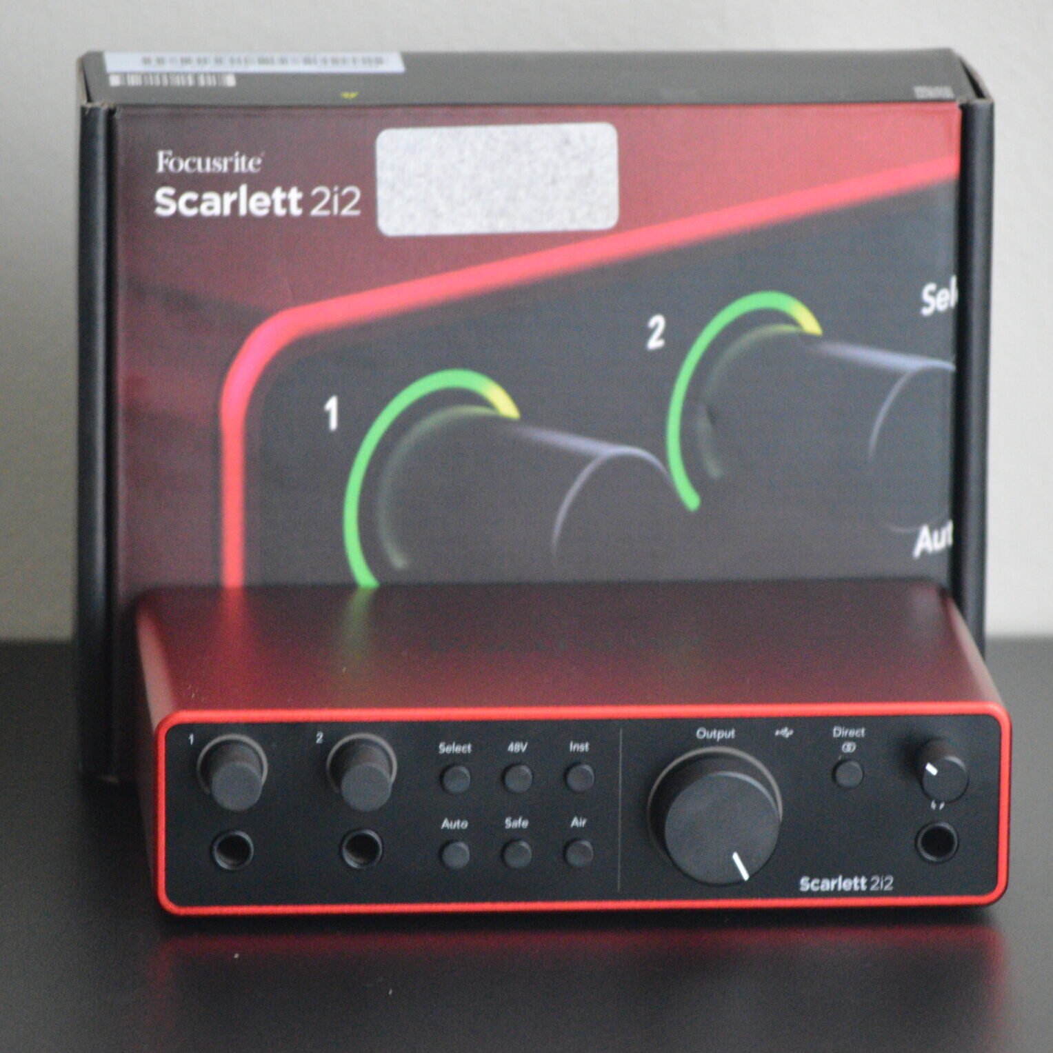 Focusrite Scarlett 2i2 (4th Gen) – Like New, Open Box 1 Focusrite Scarlett 2i2 (4th Gen) – Like New, Open Box