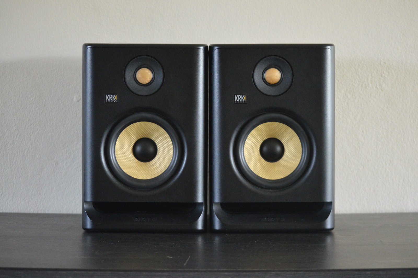 KRK Rokit 5 G4 Studio Monitors (Pair) – Used 1 KRK Rokit 5 G4 Studio Monitors (Pair) – Used