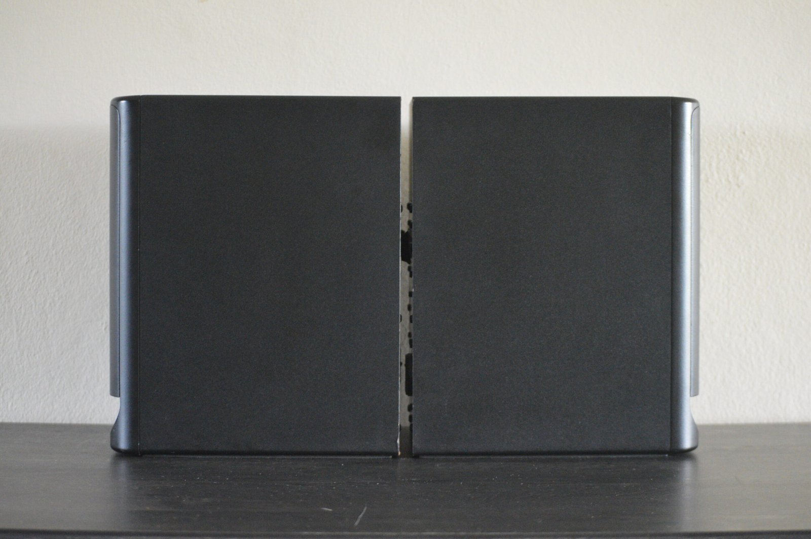 KRK Rokit 5 G4 Studio Monitors (Pair) – Used 3 KRK Rokit 5 G4 Studio Monitors (Pair) – Used - Image 3
