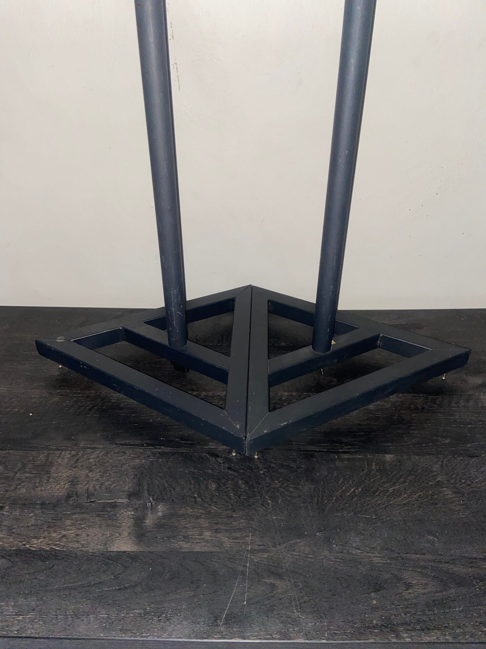 Samson MS200 Studio Monitor Stands – Pair (Used) 4 Samson MS200 Studio Monitor Stands – Pair (Used) - Image 4